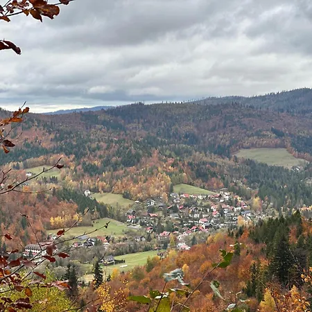 Gor-ski شقة فندقية 3*